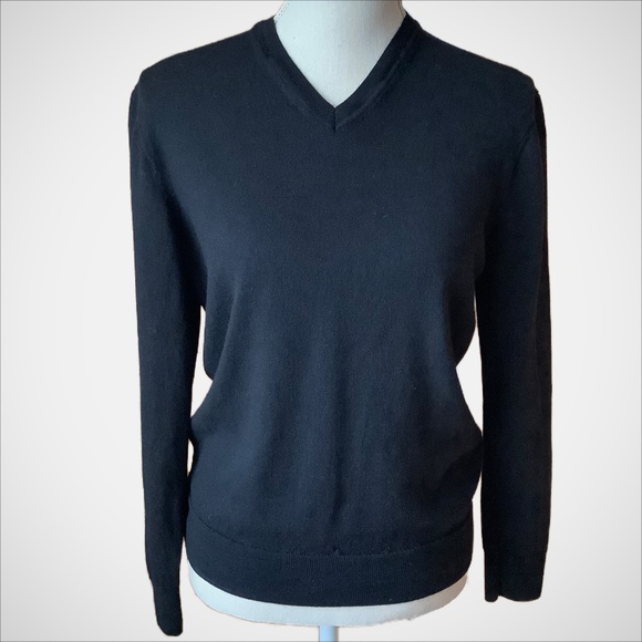 BLACK BROWN 1826 Black Merino Wool V-Neck Sweater - Picture 1 of 13